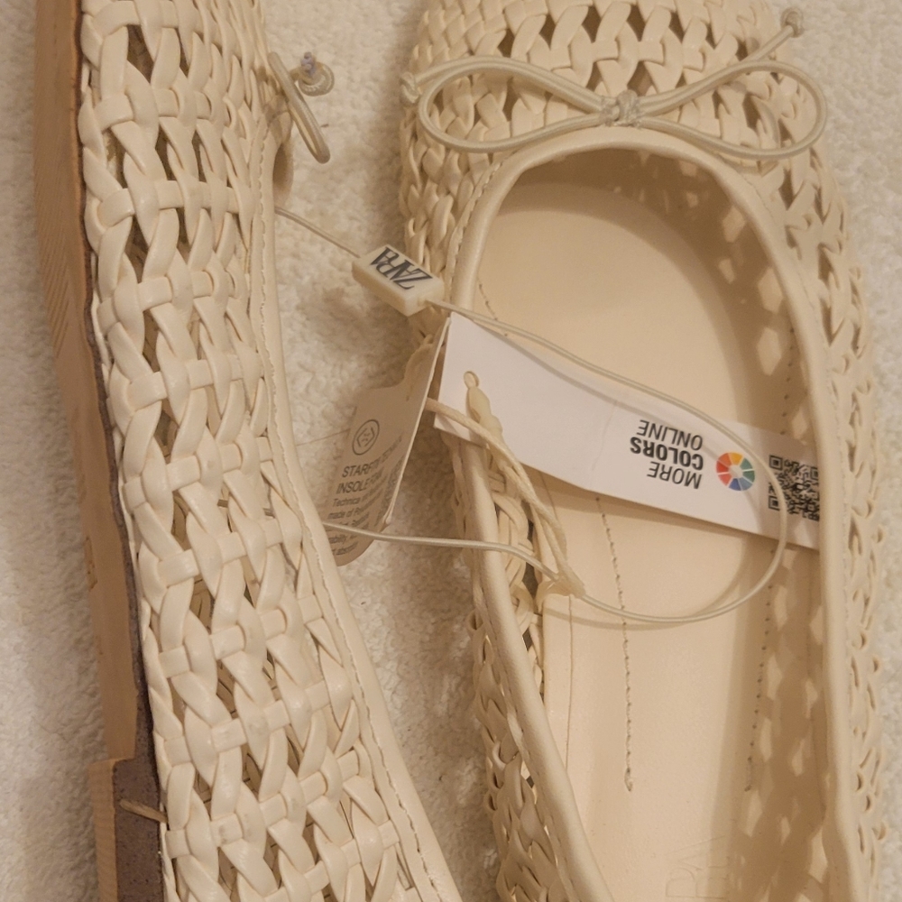 Zara flat shoes